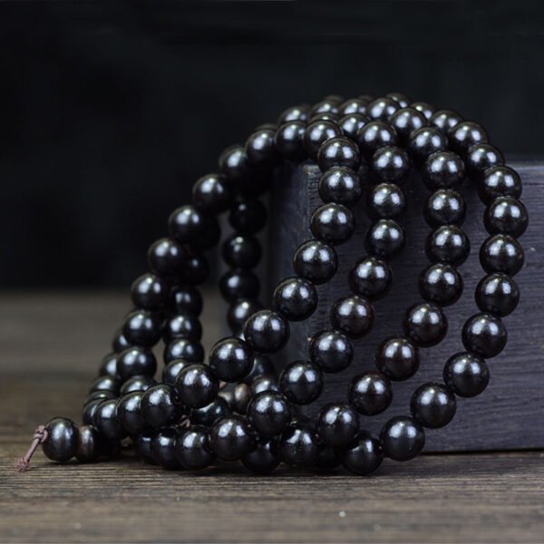 Black sandalwood ethnic style men's and women's bracelet with 108 prayer beads - Image 3